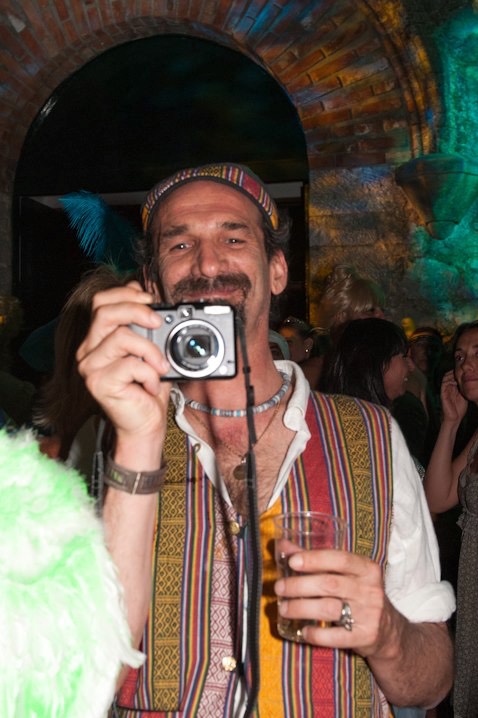 10507_4419768373860_1646452040_n