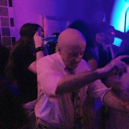 11174971_10205455994270880_1705911837514493352_n