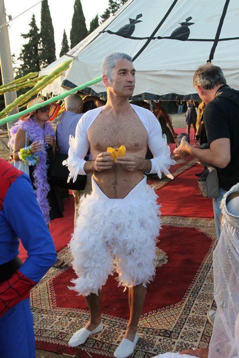 185107_4419224200256_1901472428_n