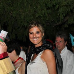 218032_4419270801421_978345503_n