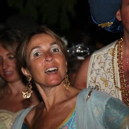 218140_4419266041302_456515706_n