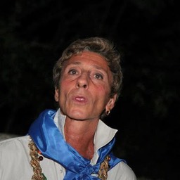 223137_4419206039802_1259437417_n