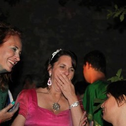 246733_4419198319609_1092770832_n