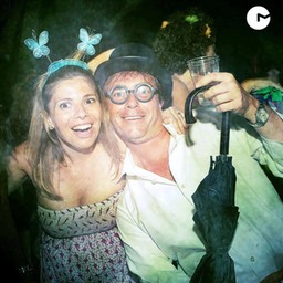 248581_4417831765446_510442523_n