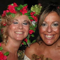 250744_4419258841122_51359393_n