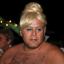 252458_4419223680243_1612878460_n