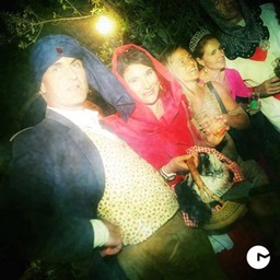 264046_4417855246033_1370932105_n