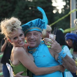 301223_4419203519739_239121611_n