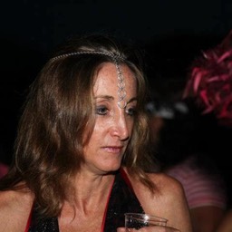 305066_4419138838122_494021263_n