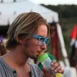 309130_4419190879423_305675415_n