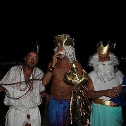 377184_4419168238857_269601364_n