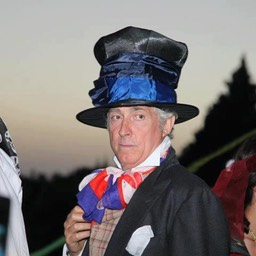 377575_4419267521339_476131122_n