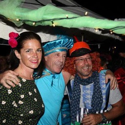 377787_4419226000301_755204929_n