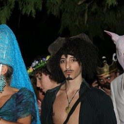 381070_4419154078503_680269201_n