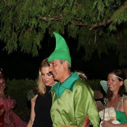 381192_4419261321184_1065144903_n