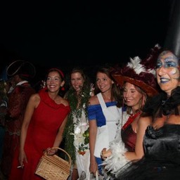 381202_4419127517839_859840941_n