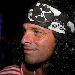 383271_4419121957700_1497018455_n