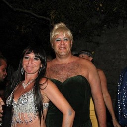 390407_4419118917624_347714275_n