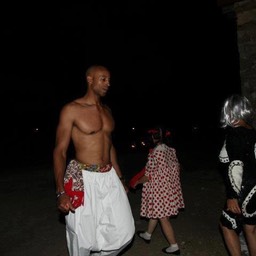 394203_4419269481388_752476201_n