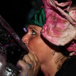 396529_4419306882323_1430141574_n