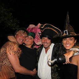 399628_4419133397986_1076431142_n