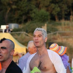 399692_4419241880698_1252172241_n