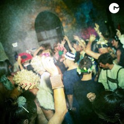 400857_4417859926150_435508808_n