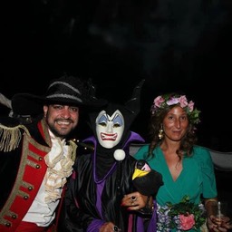 402297_4419293761995_1891625122_n