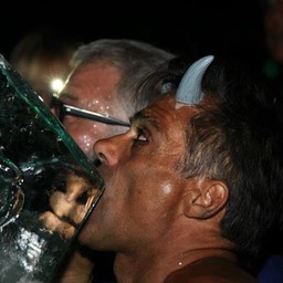 408176_4419169398886_433852855_n