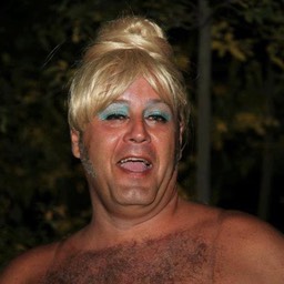 408329_4419256561065_472596339_n