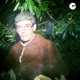 427849_4417847325835_494820147_n