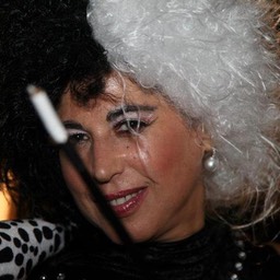 427883_4419116917574_675647947_n