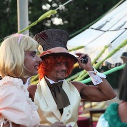 427914_4419274321509_1496931934_n