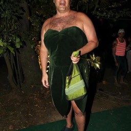 431372_4419214600016_503326570_n