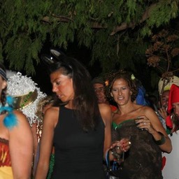 486737_4419248800871_1534565935_n