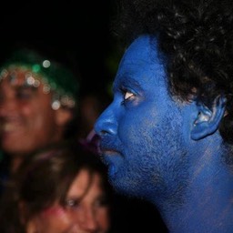 488283_4419132917974_1657386399_n