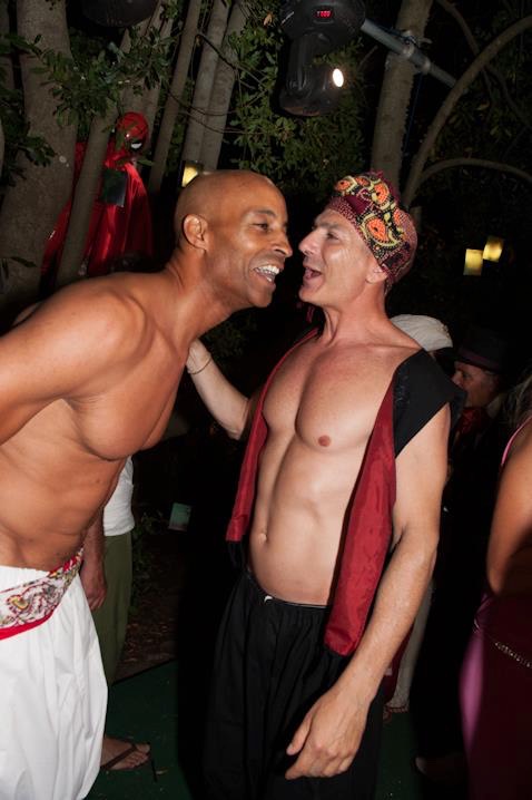 523413_4419750213406_1639028766_n