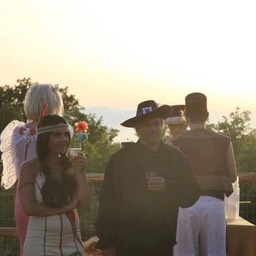 530076_4419170118904_600918009_n