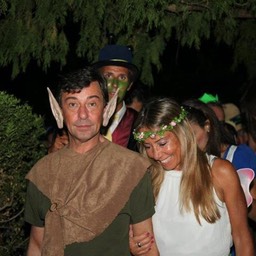 538763_4419292321959_1404800700_n