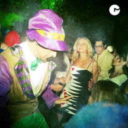 539553_4417863446238_1230597734_n