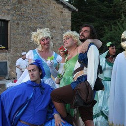 539941_4419135998051_1180175055_n