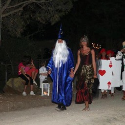 546072_4419245000776_876291307_n