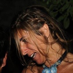 546213_4419230120404_1042298935_n