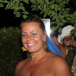 552084_4419278441612_391400624_n