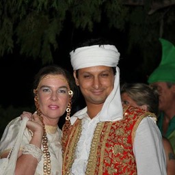 557193_4419259401136_970477099_n