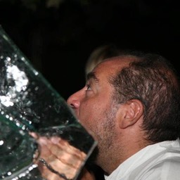 557392_4419146278308_1088427128_n