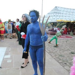 558466_4419159478638_1197124450_n