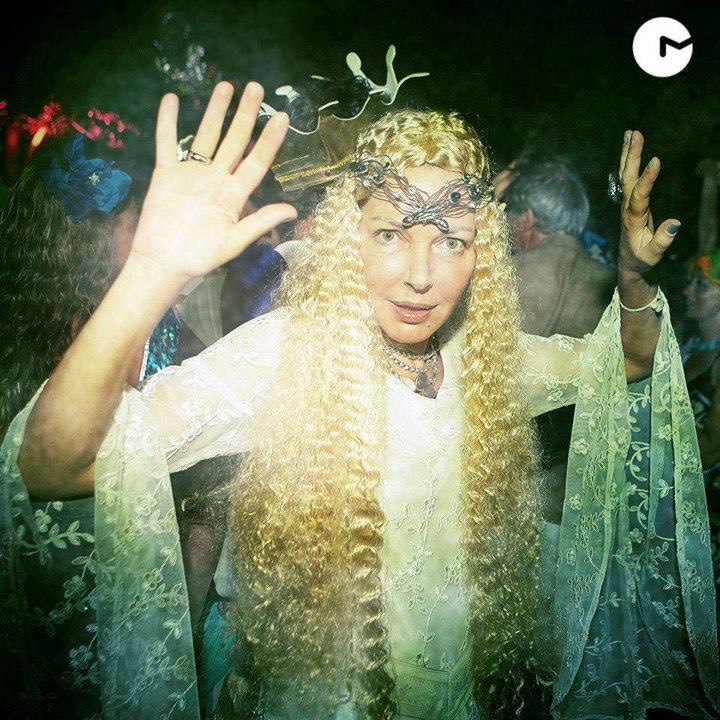 564226_4417837645593_1967202749_n