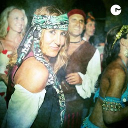 564245_4417867886349_783075371_n