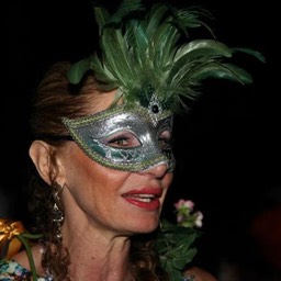 577132_4419242720719_425528147_n